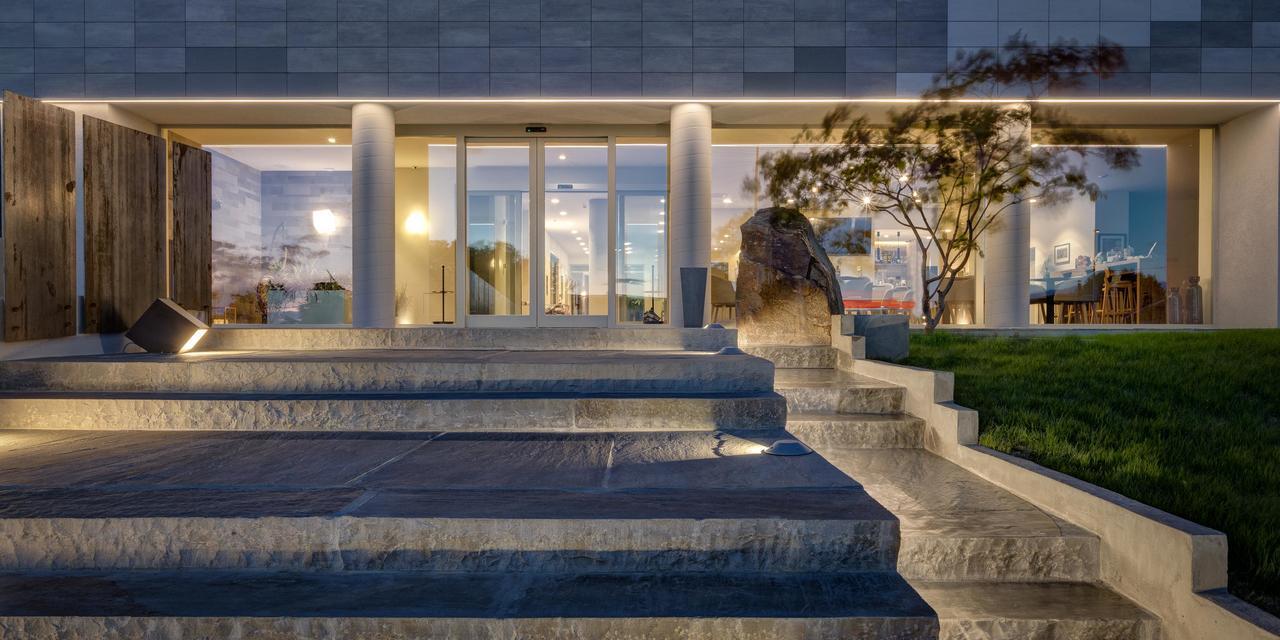 Hotel The Cube Fidenza Bagian luar foto
