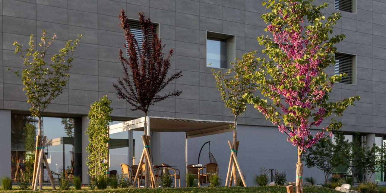 Hotel The Cube Fidenza Bagian luar foto